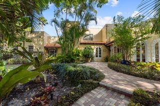 1608 Lake Avenue, West Palm Beach, FL 33401
