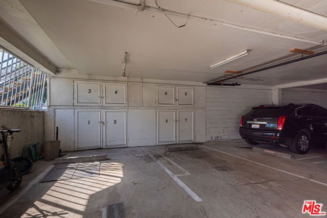 1441 S Bedford Street, Los Angeles, CA 90035