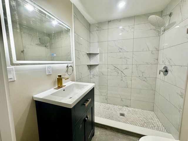 4 Chesterton St 2A, Boston, MA 02119