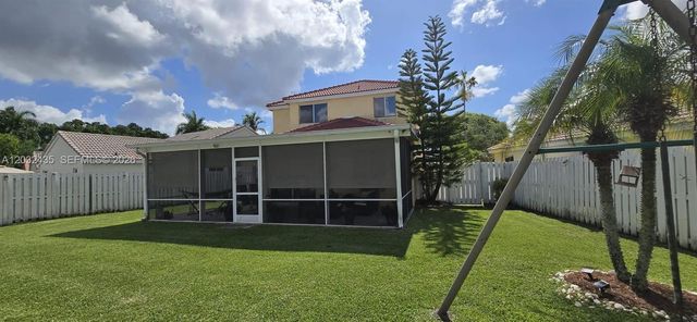 1643 Palermo Dr, Weston, FL 33327