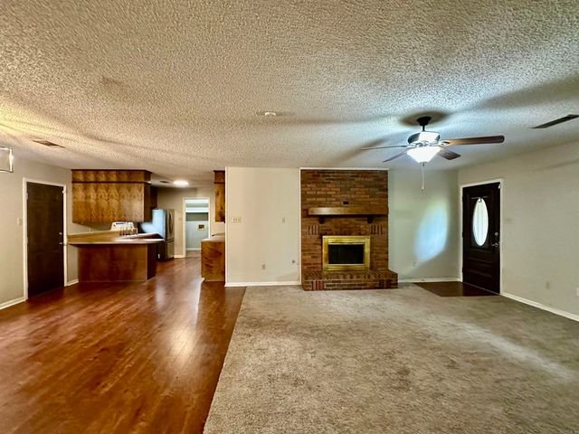 12921 Barth Road, Alexander, AR 72002