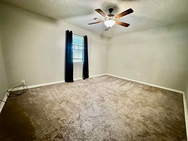 12921 Barth Road, Alexander, AR 72002