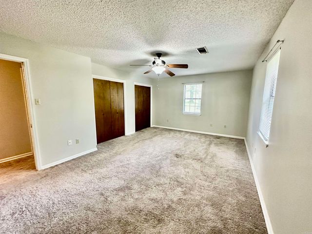 12921 Barth Road, Alexander, AR 72002