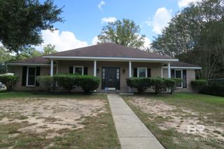 7351 E Smithfield Road, Mobile, AL 36695