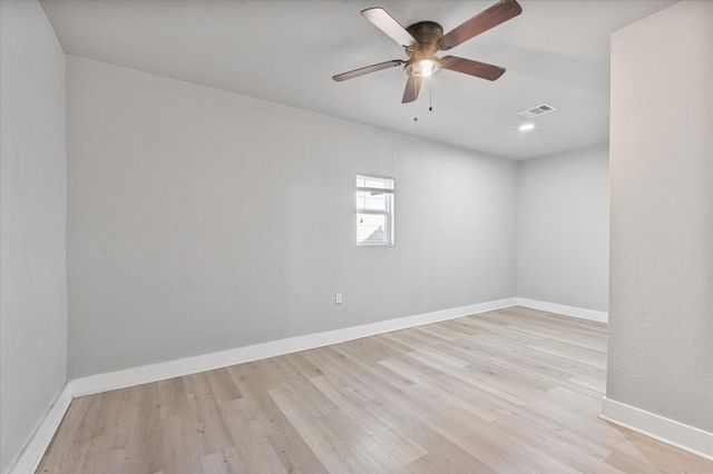 833 Dutch Street, Deer Park, TX 77536