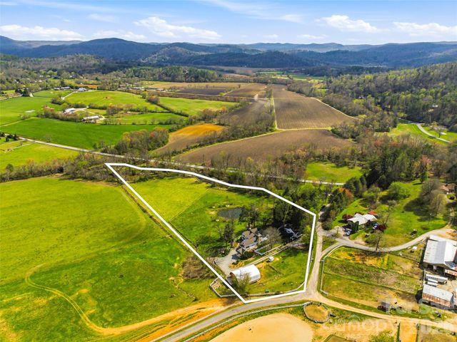 90 Woody Farm Drive, Pisgah Forest, NC 28768