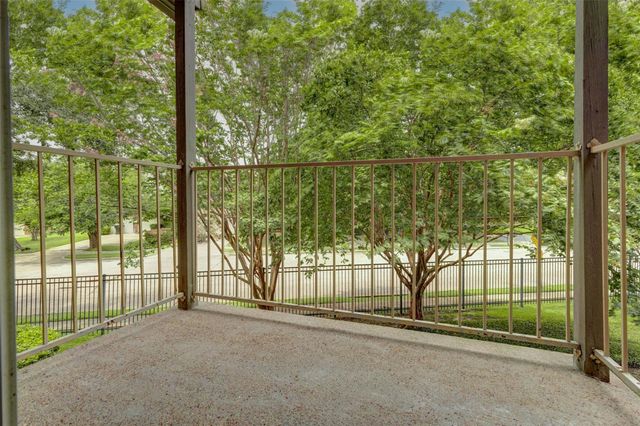 11201 Lynbrook Drive 3702, Houston, TX 77042