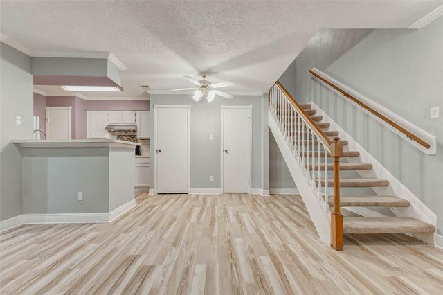 11201 Lynbrook Drive 3702, Houston, TX 77042