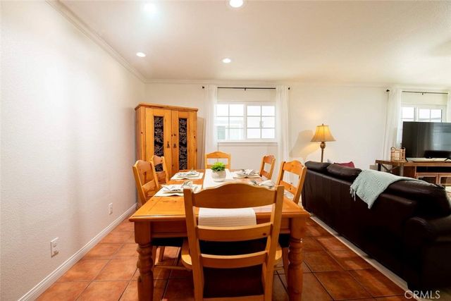 7310 Balboa Boulevard F, Van Nuys, CA 91406