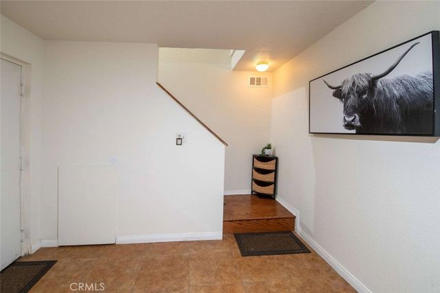 7310 Balboa Boulevard F, Van Nuys, CA 91406