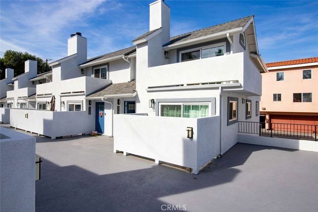 7310 Balboa Boulevard F, Van Nuys, CA 91406