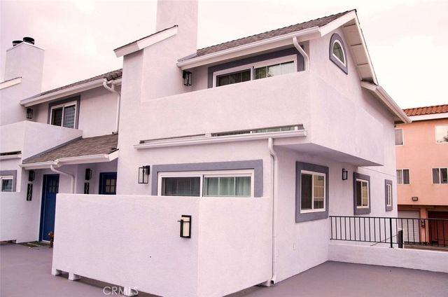 7310 Balboa Boulevard F, Van Nuys, CA 91406