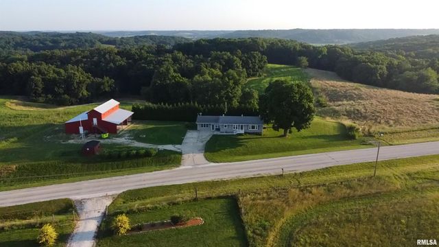 42060 County Highway 10, Nebo, IL 62355