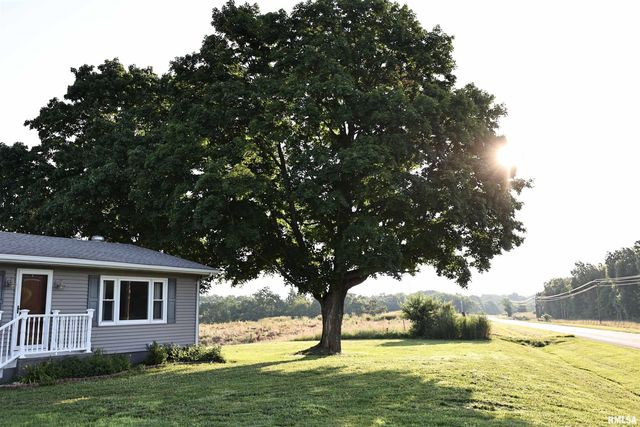 42060 County Highway 10, Nebo, IL 62355