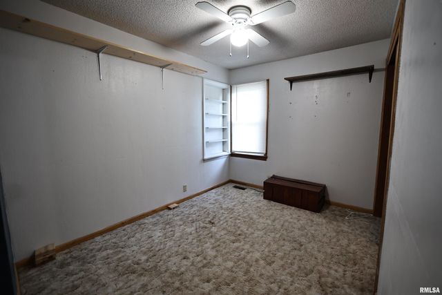 42060 County Highway 10, Nebo, IL 62355