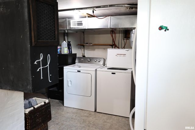 42060 County Highway 10, Nebo, IL 62355