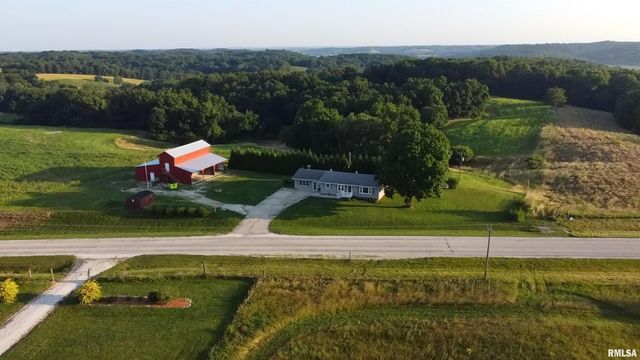 42060 County Highway 10, Nebo, IL 62355