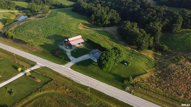 42060 County Highway 10, Nebo, IL 62355