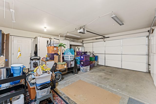 2719 SW Garden Meadow Drive, Grants Pass, OR 97527