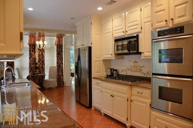 105 St Andrews Square, Peachtree City, GA 30269
