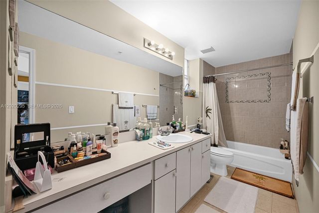 6630 NW 114th Ave 1538, Doral, FL 33178