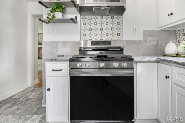 1545 Moore Place, University City, MO 63130