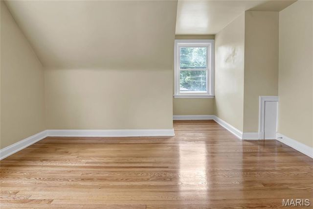 1545 Moore Place, University City, MO 63130