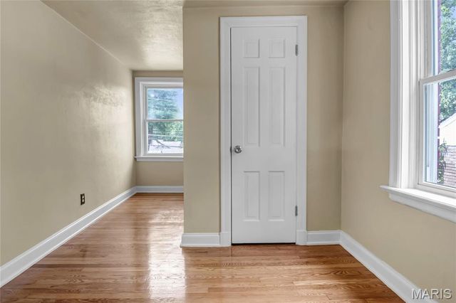 1545 Moore Place, University City, MO 63130