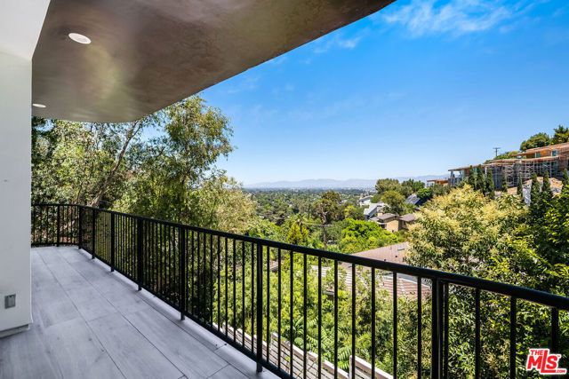 11411 Decente Court, Studio City (los Angeles), CA 91604