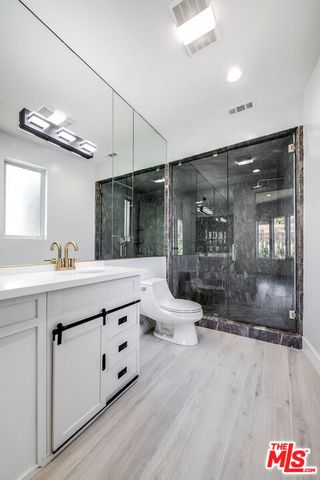 11411 Decente Court, Studio City (los Angeles), CA 91604