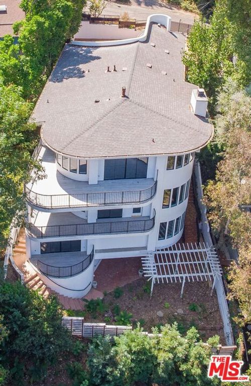 11411 Decente Court, Studio City (los Angeles), CA 91604