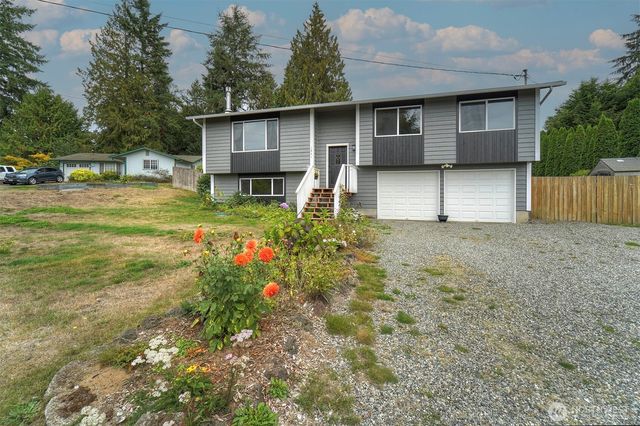 1841 NW Russell Street, Poulsbo, WA 98370