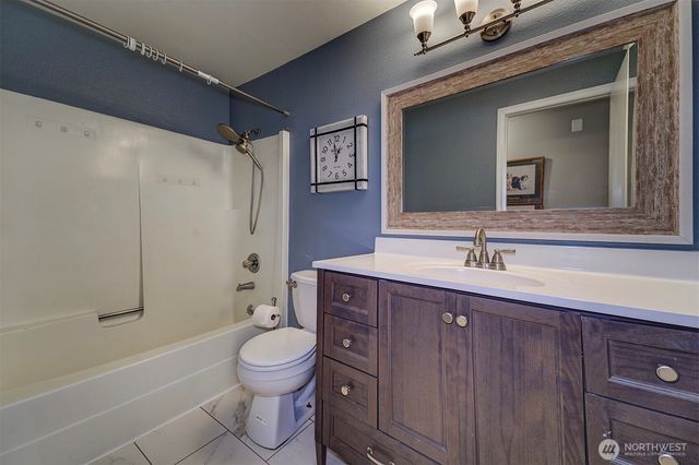 1841 NW Russell Street, Poulsbo, WA 98370