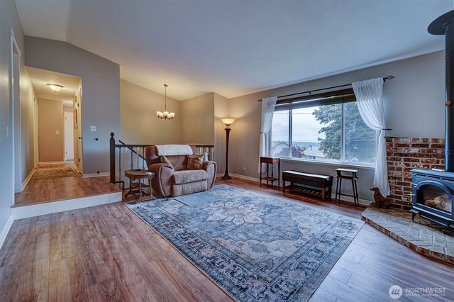 1841 NW Russell Street, Poulsbo, WA 98370