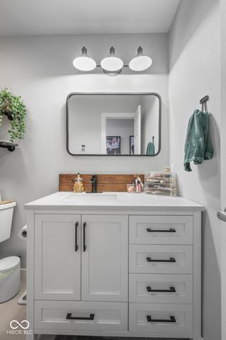 6412 Brooks Bend Boulevard, Indianapolis, IN 46237