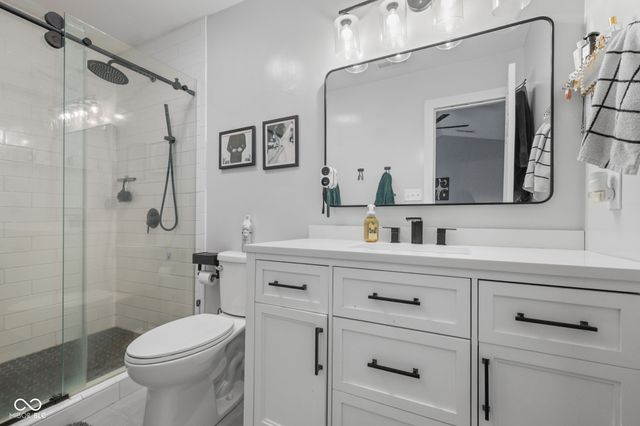 6412 Brooks Bend Boulevard, Indianapolis, IN 46237