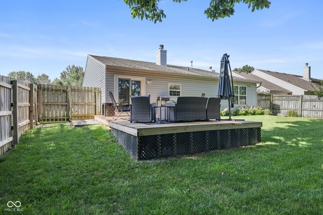 6412 Brooks Bend Boulevard, Indianapolis, IN 46237