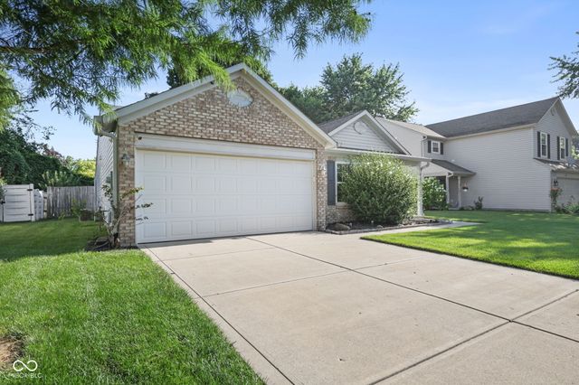 6412 Brooks Bend Boulevard, Indianapolis, IN 46237