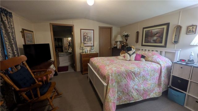 209 Baxter Lane, Center Twp, PA 16001