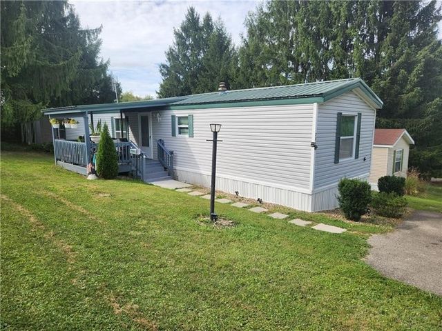 209 Baxter Lane, Center Twp, PA 16001