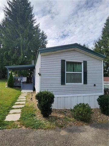 209 Baxter Lane, Center Twp, PA 16001