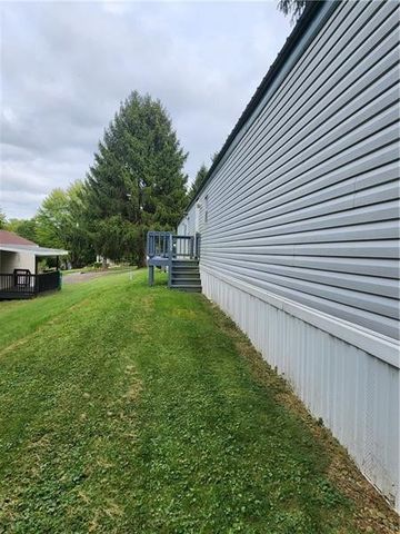 209 Baxter Lane, Center Twp, PA 16001