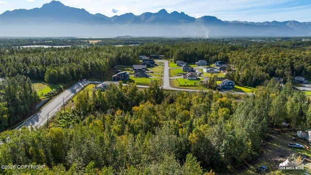 11901 E Kingdom Avenue, Palmer, AK 99645
