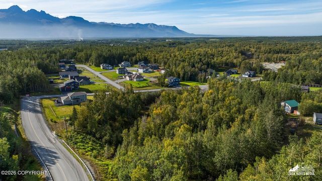 11901 E Kingdom Avenue, Palmer, AK 99645