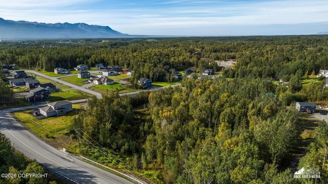 11901 E Kingdom Avenue, Palmer, AK 99645