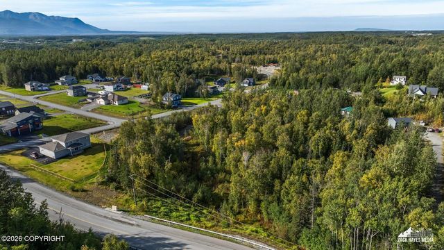 11901 E Kingdom Avenue, Palmer, AK 99645