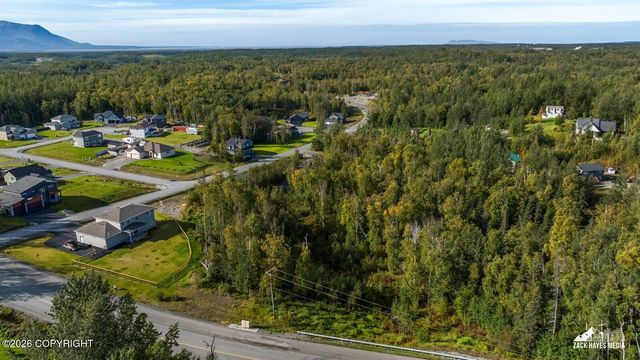 11901 E Kingdom Avenue, Palmer, AK 99645