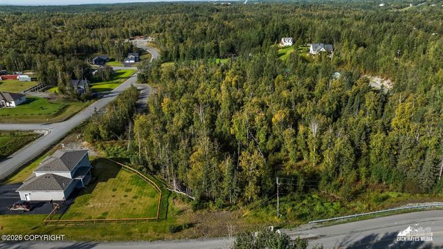 11901 E Kingdom Avenue, Palmer, AK 99645