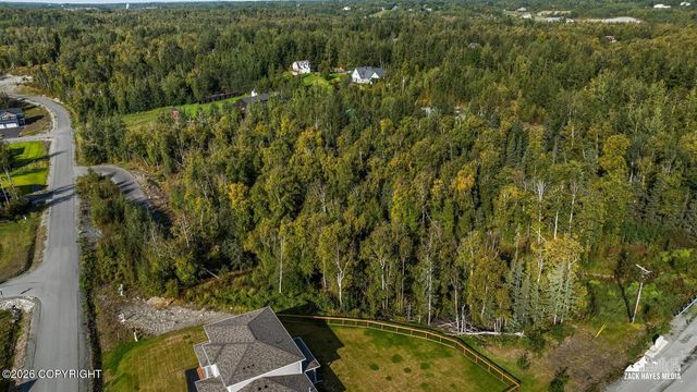 11901 E Kingdom Avenue, Palmer, AK 99645