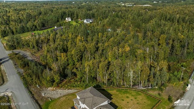 11901 E Kingdom Avenue, Palmer, AK 99645